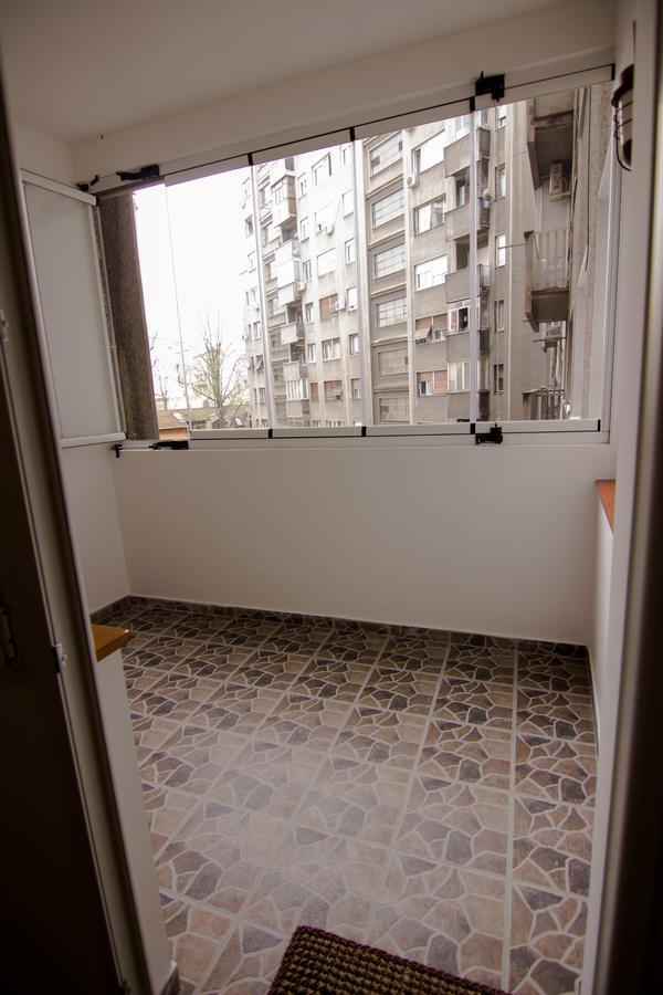 Apartments Near St. Sava Temple Belgrado Esterno foto